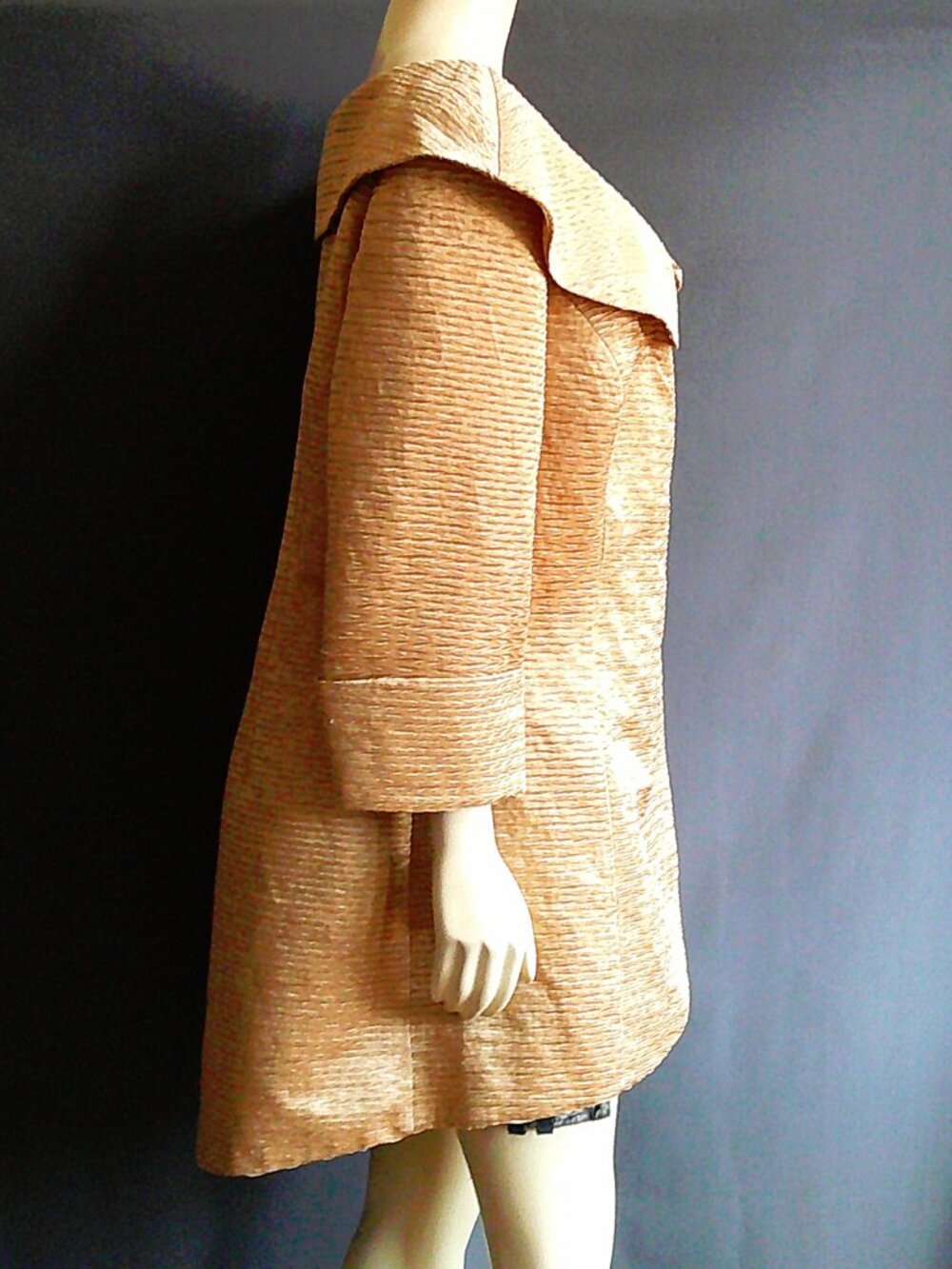 Ashro Gold Textured Wrap Long Party Special Occasion Jacket 16 - Picture 5 of 9